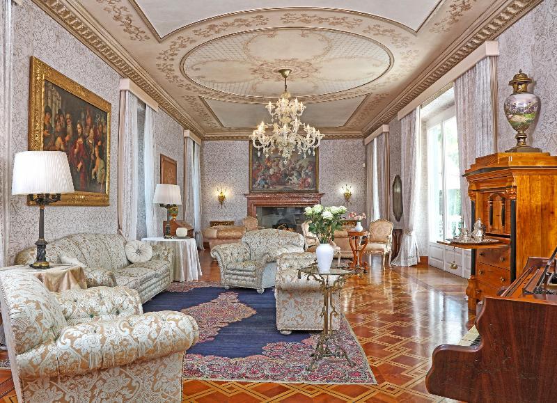 Villa La Vittoriana 살로 외부 사진